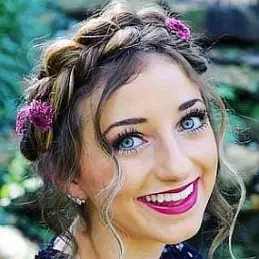 Brooklyn McKnight net worth