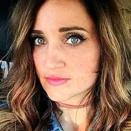 Mindy McKnight net worth