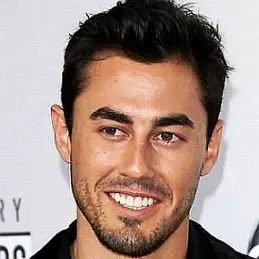 Scotty McKnight net worth