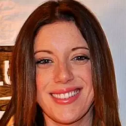 Hayley McLaughlin net worth