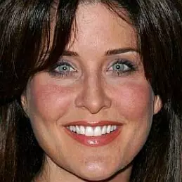 Alex McLeod net worth