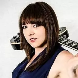 Tara McLeod net worth