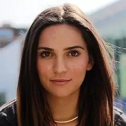 Phoebe McPherson net worth