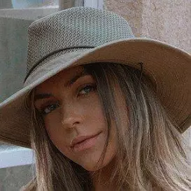 Lara McWhorter net worth