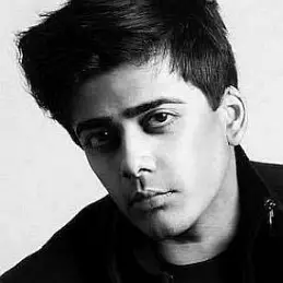 Akash Mehta net worth