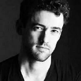 Luis Gerardo Mendez net worth