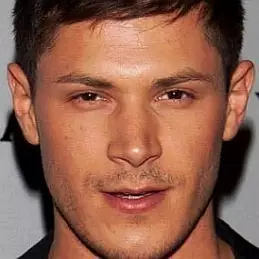 Alex Meraz net worth