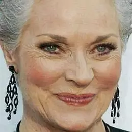 Lee Meriwether net worth
