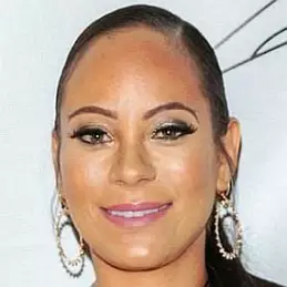 Aja Metoyer net worth