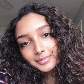 Mia alexis net worth