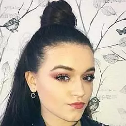 Emily Middlemas net worth