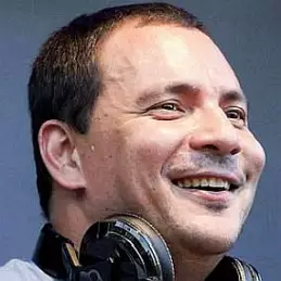 Mix Master Mike net worth