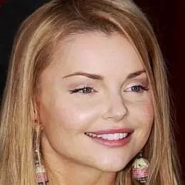 Izabella Miko net worth