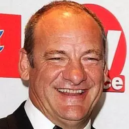 Nick Miles net worth