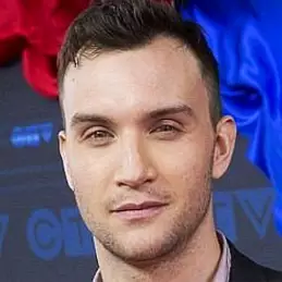 Ari Millen net worth