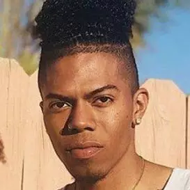 Alex Miller net worth