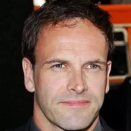 Jonny Lee Miller net worth