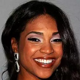 Aeriel Miranda net worth