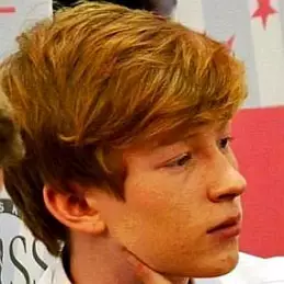 Adam Misik net worth