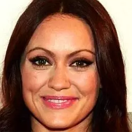 Sarah Mitchell net worth