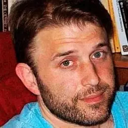 Ilan Mitchell-Smith net worth