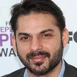 Peyman Moaadi net worth