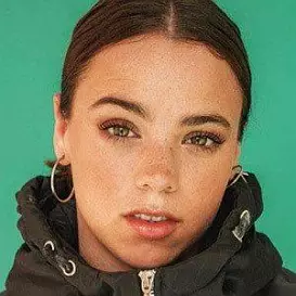 Connie Moll net worth