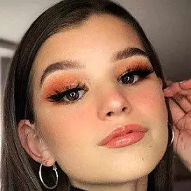 Brooke Monk net worth