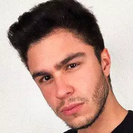 Konrad Montero net worth