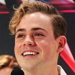 Dacre Montgomery net worth
