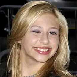 Ariel Moore net worth