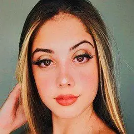 Ananda Morais net worth