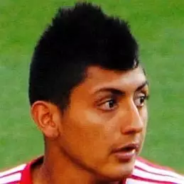 Amando Moreno net worth