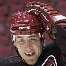 Derek Morris net worth