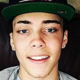 Logan Morris net worth