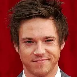 Andrew Moss net worth