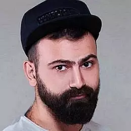 Hovig Mouradian net worth