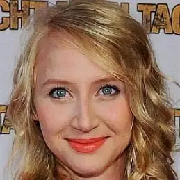 Anna Maria Muhe net worth