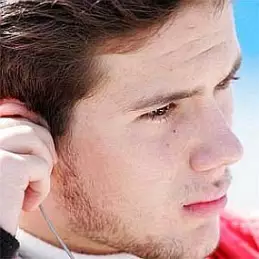 Carlos Munoz net worth