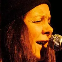 Johnette Napolitano net worth