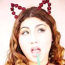 Ameerah Navalua net worth