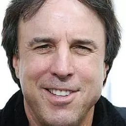 Kevin Nealon net worth