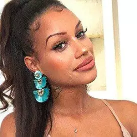 Fanny Neguesha net worth
