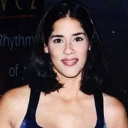 Gianella Neyra net worth