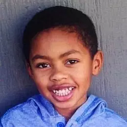 Phoenix Nicholson net worth