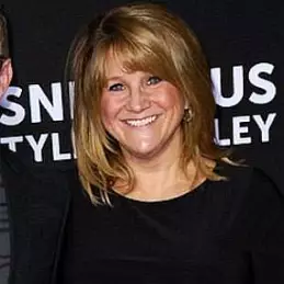 Jackie Oakley net worth