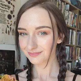 Rachel Oates net worth