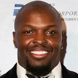 Alec Ogletree net worth