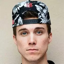 Troy Ogletree net worth