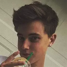 Okokandrew net worth